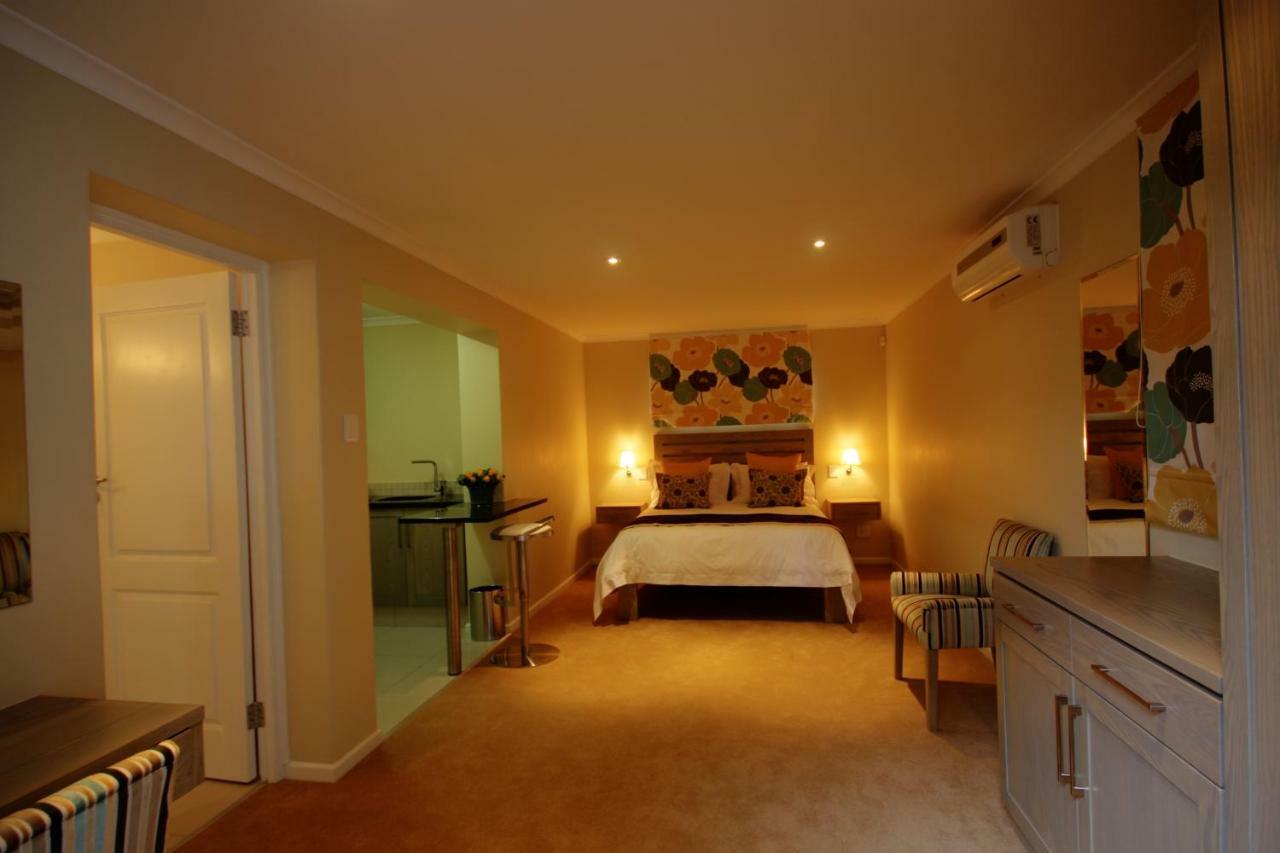 Gardenview Guest House Порт Елизабет Екстериор снимка