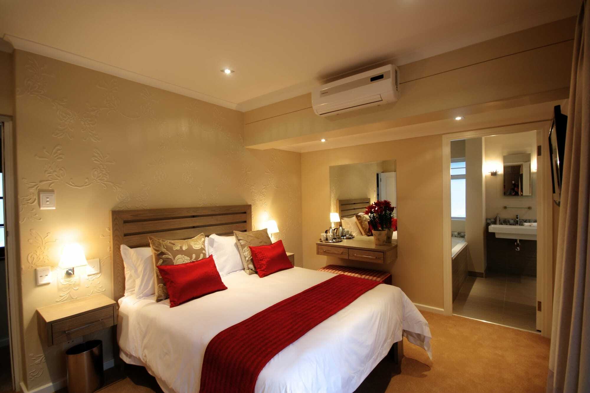Gardenview Guest House Порт Елизабет Екстериор снимка